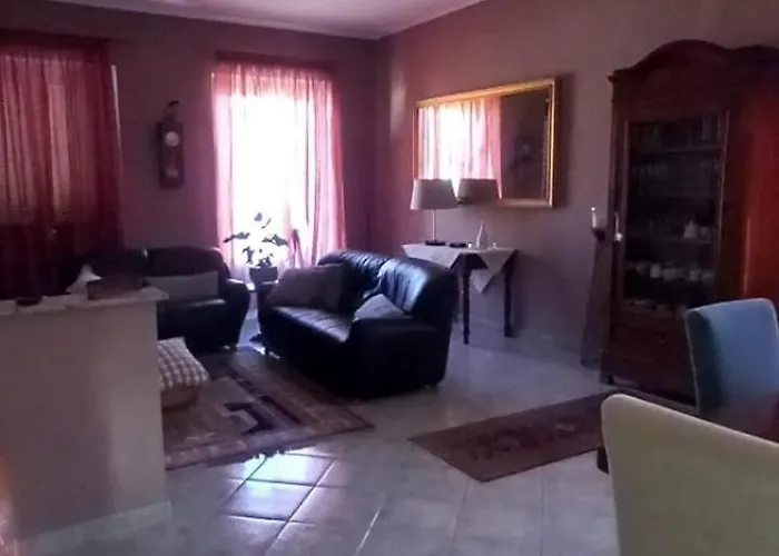 Ca'nostra Homestay *